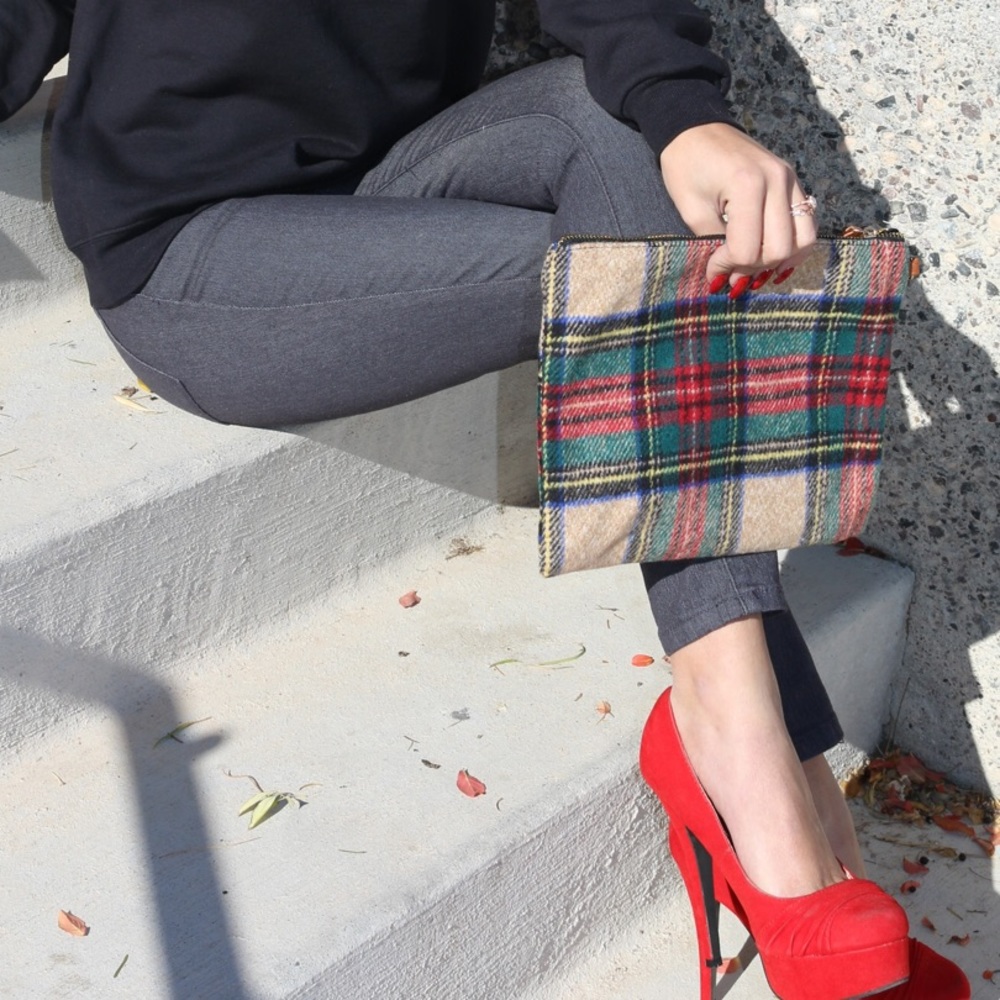 Holiday Magic Clutch